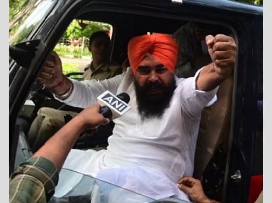 ਆਮ ਆਦਮੀ ਪਾਰਟੀ ਦੇ ਸਾਬਕਾ ਵਿਧਾਇਕ ਸੰਦੋਆ ਨੂੰ ਪੁਲਿਸ ਨੇ ਹਿਰਾਸਤ 'ਚ ਲਿਆ