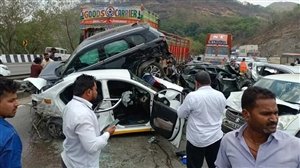 ਮੁੰਬਈ-ਪੁਣੇ ਐਕਸਪ੍ਰੈਸਵੇਅ 'ਤੇ 25 ਵਾਹਨ ਆਪਸ 'ਚ ਕਿਉਂ ਟਕਰਾਏ? ਭਿਆਨਕ ਹਾਦਸੇ ਪਿੱਛੇ ਇਹ ਵੱਡਾ ਕਾਰਨ ਆਇਆ ਸਾਹਮਣੇ