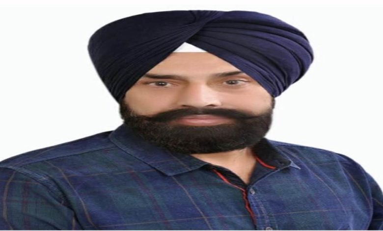 ਬਠਿੰਡਾ ’ਚ ਹੀ ਤਬਾਦਲਾ ਰਜਿਸਟਰੀ ਇੰਤਕਾਲ ਬੰਦ ਕਿਉਂ : ਮਲੂਕਾ ਬਠਿੰਡਾ ’ਚ ਹੀ ਤਬਾਦਲਾ ਰਜਿਸਟਰੀ ਇੰਤਕਾਲ ਬੰਦ ਕਿਉਂ : ਮਲੂਕਾ