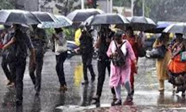 ਪੰਜਾਬ ’ਚ ਅੱਜ ਤੇ ਭਲਕ ਭਾਰੀ ਬਾਰਿਸ਼ ਦਾ ਯੈਲੋ ਅਲਰਟ ਜਾਰੀ, ਤਾਪਮਾਨ 'ਚ ਆਈ ਗਿਰਾਵਟ ਪੰਜਾਬ ’ਚ ਅੱਜ ਤੇ ਭਲਕ ਭਾਰੀ ਬਾਰਿਸ਼ ਦਾ ਯੈਲੋ ਅਲਰਟ ਜਾਰੀ, ਤਾਪਮਾਨ 'ਚ ਆਈ ਗਿਰਾਵਟ