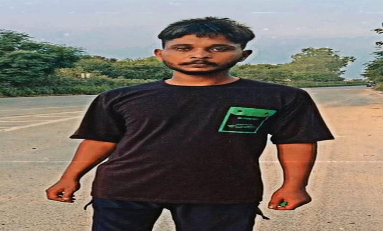 ਰਾਮਪੁਰ ਜਗੀਰ ਬਸਤੀ ’ਚ ਸ਼ੱਕੀ ਹਾਲਾਤ ’ਚ ਨੌਜਵਾਨ ਦੀ ਮੌਤ ਰਾਮਪੁਰ ਜਗੀਰ ਬਸਤੀ ’ਚ ਸ਼ੱਕੀ ਹਾਲਾਤ ’ਚ ਨੌਜਵਾਨ ਦੀ ਮੌਤ