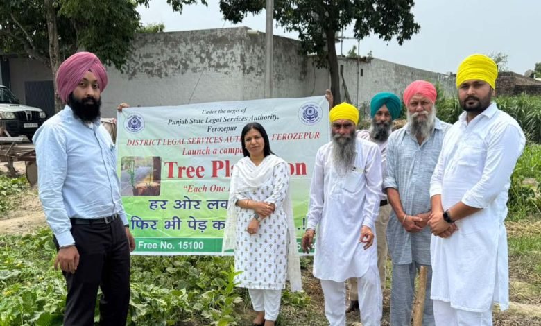 ਜ਼ਿਲ੍ਹਾ ਕਾਨੂੰਨੀ ਸੇਵਾਵਾਂ ਅਥਾਰਟੀ ਵੱਲੋਂ ਰੁੱਖ ਲਗਾਓ ਮੁਹਿੰਮ ਤਹਿਤ ਬੂਟੇ ਲਗਾਏ ਅਤੇ ਵੰਡੇ ਗਏ ਜ਼ਿਲ੍ਹਾ ਕਾਨੂੰਨੀ ਸੇਵਾਵਾਂ ਅਥਾਰਟੀ ਵੱਲੋਂ ਰੁੱਖ ਲਗਾਓ ਮੁਹਿੰਮ ਤਹਿਤ ਬੂਟੇ ਲਗਾਏ ਅਤੇ ਵੰਡੇ ਗਏ