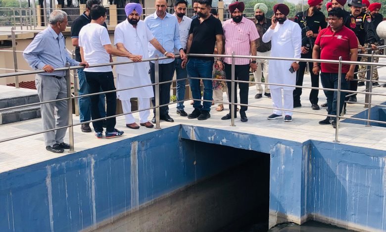 ਮਕਾਨ ਅਤੇ ਸ਼ਹਿਰੀ ਵਿਕਾਸ ਮੰਤਰੀ ਹਰਦੀਪ ਸਿੰਘ ਮੁੰਡੀਆਂ ਨੇ ਐਸ ਟੀ ਪੀ ਪ੍ਰੋਜੈਕਟ ਦੇ ਉਦਘਾਟਨ ਦੀਆਂ ਤਿਆਰੀਆਂ ਦਾ ਜਾਇਜ਼ਾ ਲਿਆ