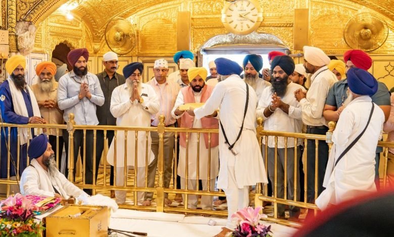Will Ensure Exemplary Punishment for Those Behind Threat Emails to Sri Harmandir Sahib: Vows CM Will Ensure Exemplary Punishment for Those Behind Threat Emails to Sri Harmandir Sahib: Vows CM