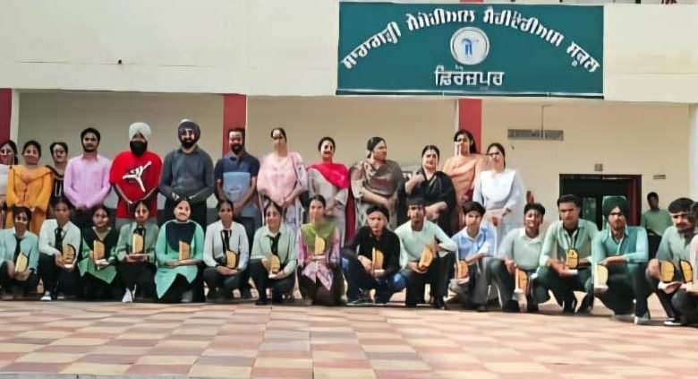 ‎ਮੈਰੀਟੋਰੀਅਸ ਸਕੂਲ ਹਕੂਮਤ ਸਿੰਘ ਵਾਲਾ ਫਿਰੋਜ਼ਪੁਰ ਵੱਲੋਂ ਸਨਮਾਨ ਸਮਾਰੋਹ ਆਯੋਜਿਤ