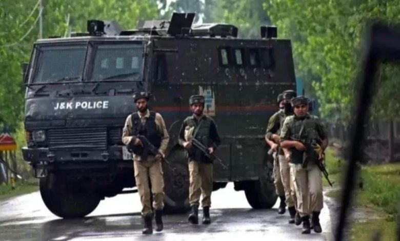 ਜੰਮੂ-ਕਸ਼ਮੀਰ ਨੂੰ ਦਹਿਲਾਉਣ ਦੀ ਸਾਜ਼ਿਸ਼ ਰਚ ਰਹੇ ਦੋ ਅੱਤਵਾਦੀ ਗ੍ਰਿਫ਼ਤਾਰ