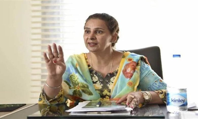 ਨਵਜੋਤ ਕੌਰ ਸਿੱਧੂ ਨੂੰ ਇਨਵੈਸਟਮੈਂਟ ਦਾ ਝਾਂਸਾ ਦੇ ਕੇ ਸਾਢੇ 10 ਕਰੋੜ ਦੀ ਧੋਖਾਧੜੀ ਕਰਨ ਵਾਲੇ ਨੂੰ ਹਾਈ ਕੋਰਟ ਤੋਂ ਝਟਕਾ ਨਵਜੋਤ ਕੌਰ ਸਿੱਧੂ ਨੂੰ ਇਨਵੈਸਟਮੈਂਟ ਦਾ ਝਾਂਸਾ ਦੇ ਕੇ ਸਾਢੇ 10 ਕਰੋੜ ਦੀ ਧੋਖਾਧੜੀ ਕਰਨ ਵਾਲੇ ਨੂੰ ਹਾਈ ਕੋਰਟ ਤੋਂ ਝਟਕਾ