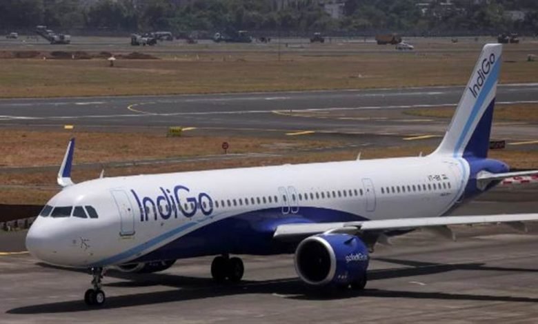 ਮੁੰਬਈ ਹਵਾਈ ਅੱਡੇ 'ਤੇ ਟਲ਼ਿਆ ਵੱਡਾ ਹਾਦਸਾ, IndiGo ਜਹਾਜ਼ ਦਾ ਪਿਛਲਾ ਹਿੱਸਾ ਰਨਵੇਅ ਨਾਲ ਟਕਰਾਇਆ