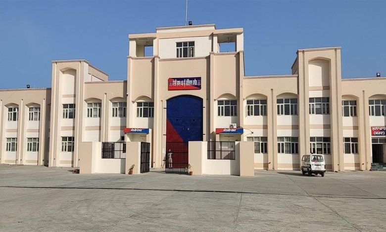 ਗੋਇੰਦਵਾਲ ਸਾਹਿਬ ਦੀ ਜੇਲ੍ਹ 'ਚੋਂ ਮੁੜ ਬਰਾਮਦ ਹੋਏ ਵੱਡੀ ਗਿਣਤੀ ਮੋਬਾਈਲ ਫੋਨ