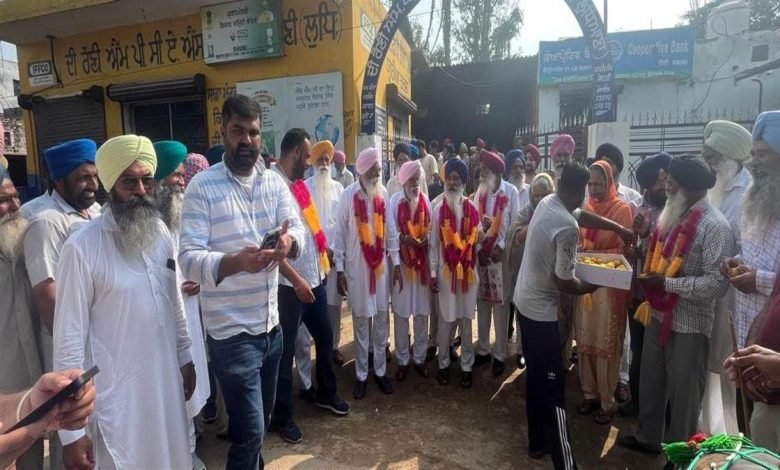 ਖੇਤੀਬਾੜੀ ਸਭਾ ਪਿੰਡ ਰੌਣੀ ਦੀਆਂ ਚੋਣਾਂ ’ਚ ਅਕਾਲੀ ਦਲ ਦੀ ਝੰਡੀ ਖੇਤੀਬਾੜੀ ਸਭਾ ਪਿੰਡ ਰੌਣੀ ਦੀਆਂ ਚੋਣਾਂ ’ਚ ਅਕਾਲੀ ਦਲ ਦੀ ਝੰਡੀ