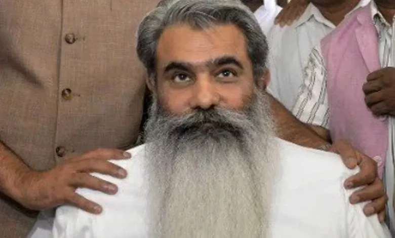 ਮਨੀ ਲਾਂਡਰਿੰਗ ਕੇਸ 'ਚ ਸਾਬਕਾ ਮੰਤਰੀ ਭਾਰਤ ਭੂਸ਼ਣ ਆਸ਼ੂ ED ਅਦਾਲਤ 'ਚ ਹੋਏ ਪੇਸ਼ ਮਨੀ ਲਾਂਡਰਿੰਗ ਕੇਸ 'ਚ ਸਾਬਕਾ ਮੰਤਰੀ ਭਾਰਤ ਭੂਸ਼ਣ ਆਸ਼ੂ ED ਅਦਾਲਤ 'ਚ ਹੋਏ ਪੇਸ਼