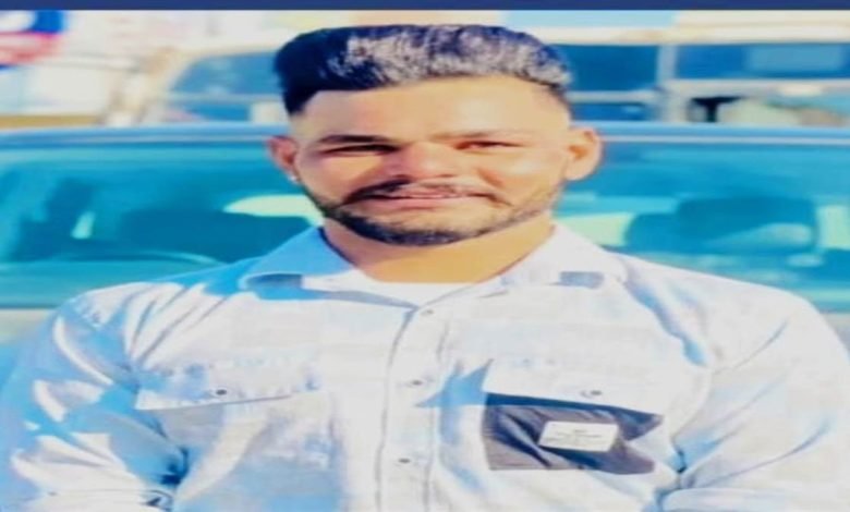 ਸੜਕ ਹਾਦਸਾ ’ਚ ਨੌਜਵਾਨ ਬਾਈਕ ਸਵਾਰ ਦੀ ਮੌਤ