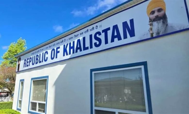 ਕੈਨੇਡਾ ਦੇ ਸਰੀ ਗੁਰਦੁਆਰੇ 'ਚ 'ਖ਼ਾਲਿਸਤਾਨ ਰਿਪਬਲਿਕ' ਬੋਰਡ ਨਾਲ ਭਾਰਤ-ਕੈਨੇਡਾ ਦੇ ਕੂਟਨੀਤਕ ਸਬੰਧਾਂ 'ਚ ਤਣਾਅ ਵਧਿਆ