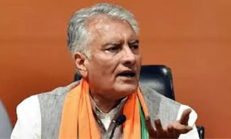 ਪੰਜਾਬ ਦੇ ਲੋਕਾਂ ਨੂੰ ਨਾ ਕਰੋ ਗੁੰਮਰਾਹ, ਕੇਂਦਰ ਸਰਕਾਰ ਨੇ ਨਹੀਂ ਕੱਟਿਆ ਇੱਕ ਵੀ ਰਾਸ਼ਨ ਕਾਰਡ-ਜਾਖੜ