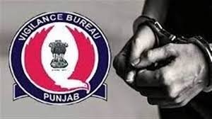 ਧਨੌਲਾ ਥਾਣੇ ਦਾ ਥਾਣੇਦਾਰ ਅੱਠ ਹਜ਼ਾਰ ਦੀ ਵੱਢੀ ਲੈਂਦਾ ਵਿਚੋਲੇ ਸਣੇ ਰੰਗੇ ਹੱਥੀਂ ਗ੍ਰਿਫ਼ਤਾਰ ਧਨੌਲਾ ਥਾਣੇ ਦਾ ਥਾਣੇਦਾਰ ਅੱਠ ਹਜ਼ਾਰ ਦੀ ਵੱਢੀ ਲੈਂਦਾ ਵਿਚੋਲੇ ਸਣੇ ਰੰਗੇ ਹੱਥੀਂ ਗ੍ਰਿਫ਼ਤਾਰ