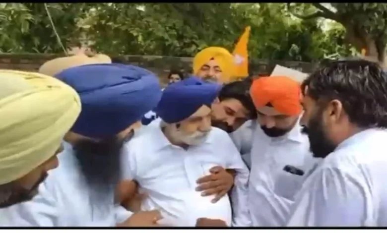 ਸਿਕੰਦਰ ਸਿੰਘ ਮਲੂਕਾ ਦੀ ਅਚਾਨਕ ਵਿਗੜੀ ਸਿਹਤ, ਮੀਡੀਆ ਨਾਲ ਗੱਲਬਾਤ ਕਰਦਿਆਂ ਆਇਆ ਚੱਕਰ