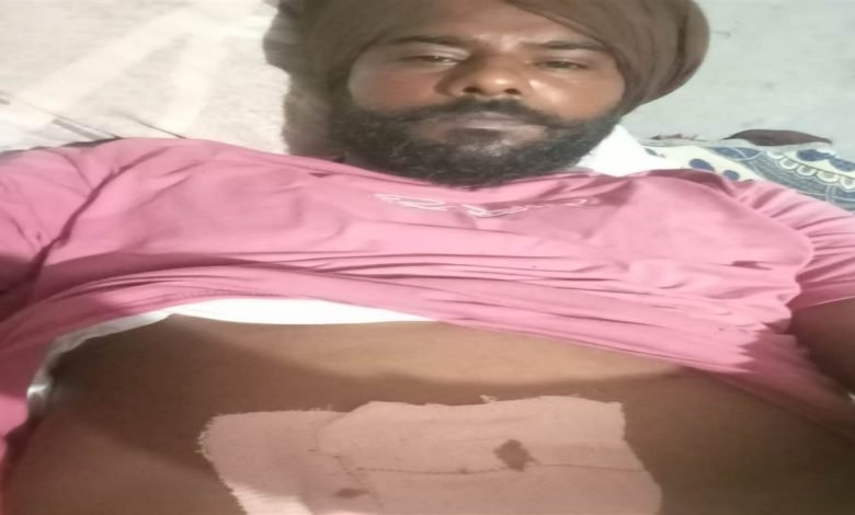 ਘਰ ’ਚ ਹੋ ਰਹੀ ਚੋਰੀ ਦੌਰਾਨ ਮਾਲਕ ਦੀ ਜਾਗ ਖੁੱਲ੍ਹੀ, ਢਿੱਡ ’ਚ ਗੋਲੀ ਮਾਰ ਕੇ ਭੱਜੇ ਚੋਰ