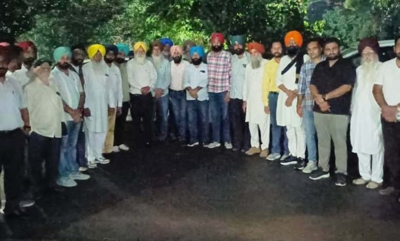 ਬਿਜਲੀ ਮੁਲਾਜ਼ਮਾਂ ਦੀ ਹਮਾਇਤ ਚ ਆਈਆਂ ਕਿਸਾਨ ਜਥੇਬੰਦੀਆਂ