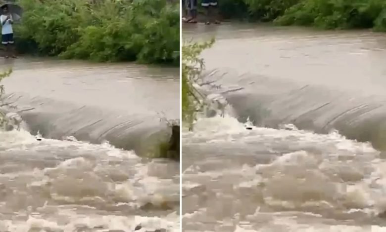 ਪਠਾਨਕੋਟ 'ਚ ਮੀਂਹ ਕਾਰਨ ਸੜਕ ਨਹਿਰ 'ਚ ਤਬਦੀਲ