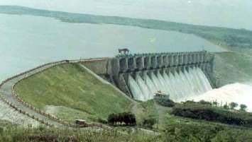 ਭਖੜਾ ਤੋਂ ਖੁੱਲ੍ਹੇ ਫਲੱਡ ਗੇਟ ਦੇ ਬਾਅਦ ਸਤਲੁਜ ਉੱਫਾਨ 'ਤੇ, ਨਜ਼ਦੀਕ ਰਹਿ ਰਹੇ ਲੋਕਾਂ ਦੀ ਚਿੰਤਾ ਵਧੀ ਭਖੜਾ ਤੋਂ ਖੁੱਲ੍ਹੇ ਫਲੱਡ ਗੇਟ ਦੇ ਬਾਅਦ ਸਤਲੁਜ ਉੱਫਾਨ 'ਤੇ, ਨਜ਼ਦੀਕ ਰਹਿ ਰਹੇ ਲੋਕਾਂ ਦੀ ਚਿੰਤਾ ਵਧੀ