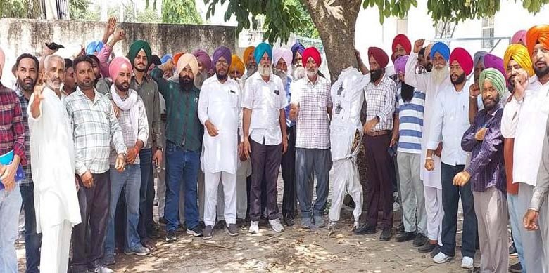 ਮਲਾਜ਼ਮ ਏਕਤਾ ਮੰਚ ਅਤੇ ਜੁਆਇੰਟ ਫੋਰਮ ਦੇ ਸੱਦੇ ’ਤੇ ਮੁਲਾਜ਼ਮ ਜਥੇਬੰਦੀਆਂ ਨੇ ਕੀਤੀ ਰੋਸ ਰੈਲੀ