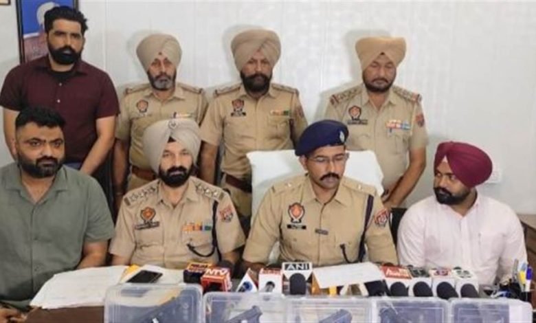 ਵਕੀਲ ਦੇ ਕਾਤਲਾਂ ਤੋਂ ਪੰਜ ਵਿਦੇਸ਼ੀ ਪਿਸਤੌਲ ਤੇ 34 ਕਾਰਤੂਸ ਬਰਾਮਦ