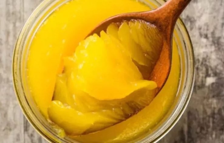 ਪੰਜਾਬ 'ਚ ਬ੍ਰਾਂਡੇਡ ਕੰਪਨੀਆਂ ਦੇ ਡੱਬਿਆਂ 'ਚ ਵਿਕ ਰਿਹੈ ਨਕਲੀ ਘਿਓ ਪੰਜਾਬ 'ਚ ਬ੍ਰਾਂਡੇਡ ਕੰਪਨੀਆਂ ਦੇ ਡੱਬਿਆਂ 'ਚ ਵਿਕ ਰਿਹੈ ਨਕਲੀ ਘਿਓ