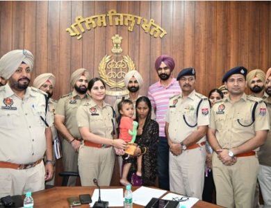 ਬੇਔਲਾਦ ਜੋੜੇ ਨੇ ਅਗਵਾਕਾਰਾਂ ਤੋਂ ਖ਼ਰੀਦਿਆਂ ਬੱਚਾ, 12 ਘੰਟਿਆਂ ’ਚ ਬੱਚਾ ਕੀਤਾ ਬਰਾਮਦ; ਛੇ ਗ੍ਰਿਫ਼ਤਾਰ