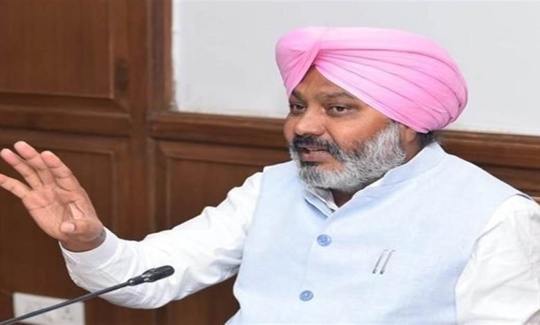 ਮਜ਼ਦੂਰ ਸੂਬੇ ਨੂੰ ਛੱਡਦੇ ਨੇ ਤਾਂ ਖੇਤੀਬਾੜੀ ਤੇ ਇੰਡਸਟਰੀ ਸਾਹਮਣੇ ਖੜ੍ਹਾ ਹੋ ਜਾਵੇਗਾ ਸੰਕਟ-ਸੰਜੀਵ ਅਰੋੜਾ