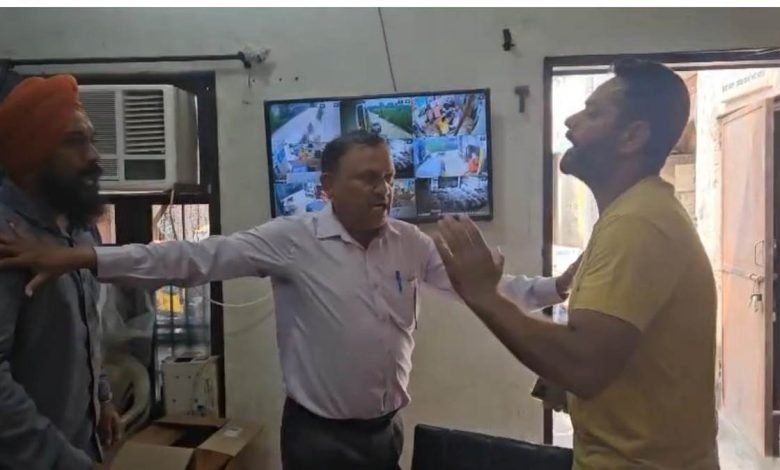 ਸਹਿਕਾਰੀ ਸਭਾ ਦੇ ਸਕੱਤਰ ’ਤੇ ਦਫਤਰ ’ਚ ਵੜ ਕੇ ਕੀਤਾ ਹਮਲਾ