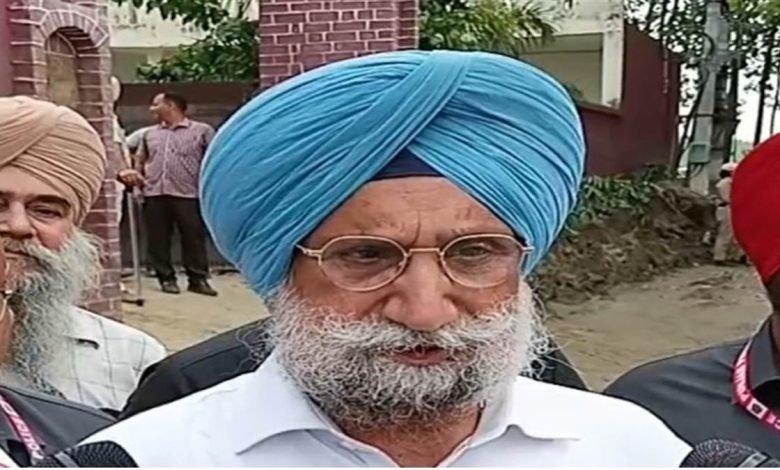 ਕੇਂਦਰ ਤੇ ਪੰਜਾਬ ਸਰਕਾਰ ’ਤੇ ਵਰ੍ਹੇ ਸੁਖਜਿੰਦਰ ਸਿੰਘ ਰੰਧਾਵਾ, ਕਿਹਾ- ਹੁਣ ਤਾਂ ਦੇਣਾ ਪਵੇਗਾ ਜਵਾਬ ਕੇਂਦਰ ਤੇ ਪੰਜਾਬ ਸਰਕਾਰ ’ਤੇ ਵਰ੍ਹੇ ਸੁਖਜਿੰਦਰ ਸਿੰਘ ਰੰਧਾਵਾ, ਕਿਹਾ- ਹੁਣ ਤਾਂ ਦੇਣਾ ਪਵੇਗਾ ਜਵਾਬ