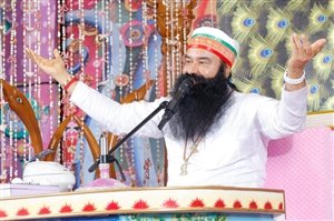 ਡੇਰਾ ਪੈਰੋਕਾਰ ਪ੍ਰਸ਼ਾਸਨ ਨਾਲ ਰਲ ਕੇ ਹੜ੍ਹ ਪੀੜ੍ਹਤਾਂ ਦੀ ਮਦਦ ਕਰਨ : ਡੇਰਾ ਮੁਖੀ ਗੁਰਮੀਤ ਰਾਮ ਰਹੀਮ ਸਿੰਘ