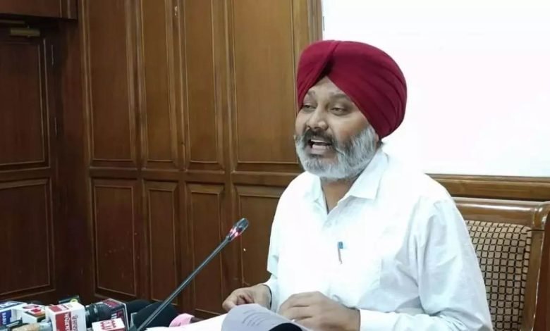 ਉੱਚ ਅਹੁਦਿਆਂ ਤਕ ਪਹੁੰਚਿਆਂ SC ਖਿਲਾਫ਼ ਅੱਤਿਆਚਾਰ