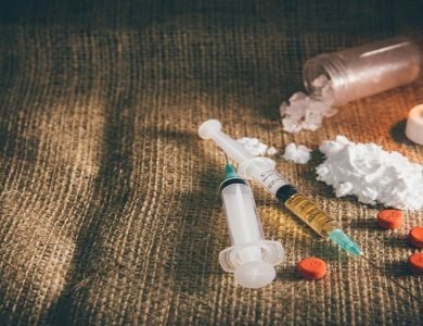 ਭਾਰੀ ਮਾਤਰਾ ਨਸ਼ੀਲੇ ਪਦਾਰਥਾਂ ਸਣੇ 11 ਵਿਅਕਤੀ ਗ੍ਰਿਫ਼ਤਾਰ