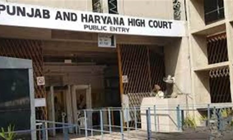 ਜਨਮ ਸਥਾਨ ਜਾਂ ਪਰਵਾਸ ਨਾਲ ਰਾਖਵਾਂਕਰਨ ਦਾ ਨਹੀਂ ਮਿਲੇਗਾ ਹੱਕ-ਹਾਈ ਕੋਰਟ ਜਨਮ ਸਥਾਨ ਜਾਂ ਪਰਵਾਸ ਨਾਲ ਰਾਖਵਾਂਕਰਨ ਦਾ ਨਹੀਂ ਮਿਲੇਗਾ ਹੱਕ-ਹਾਈ ਕੋਰਟ