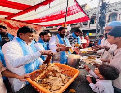 ਮੀਂਹ ’ਤੇ ਆਸਥਾ ਭਾਰੀ, ਉਤਸ਼ਾਹ ਨਾਲ ਮਨਾਇਆ ਭਗਵਾਨ ਵਾਲਮੀਕਿ ਜੀ ਦਾ ਪਾਵਨ ਪ੍ਰਗਟ ਦਿਵਸ