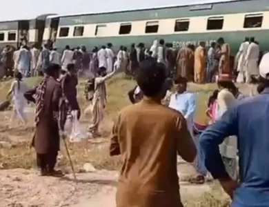 ਪਾਕਿਸਤਾਨ ’ਚ ਧਮਾਕਾ ਕਰ ਕੇ ਜਫਰ ਐਕਸਪ੍ਰੈੱਸ ਨੂੰ ਮੁੜ ਬਣਾਇਆ ਨਿਸ਼ਾਨਾ