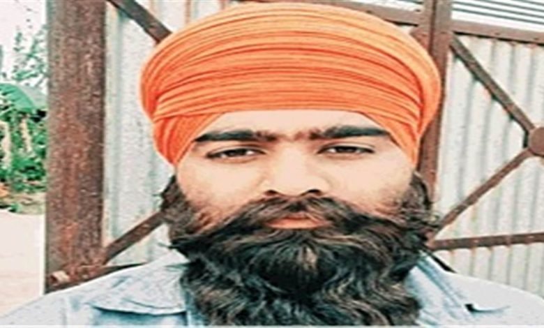 ਪਰਿਵਾਰ ਦੀ ਗ਼ਰੀਬੀ ਦੂਰ ਕਰਨ ਗਿਆ ਸੀ, ਔਰਤ ਦੇ ਝਾਂਸੇ ’ਚ ਆ ਕੇ ਰੂਸੀ ਫ਼ੌਜ ’ਚ ਫਸਿਆ ਮੋਗਾ ਦਾ ਨੌਜਵਾਨ