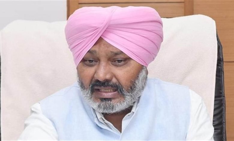 ਵਿੱਤ ਮੰਤਰੀ ਹਰਪਾਲ ਸਿੰਘ ਚੀਮਾ ਵੱਲੋਂ 'ਗਰੁੱਪ ਡੀ' ਕਰਮਚਾਰੀਆਂ ਲਈ ਵਿਆਜ-ਮੁਕਤ ਤਿਉਹਾਰ ਐਡਵਾਂਸ ਦਾ ਐਲਾਨ