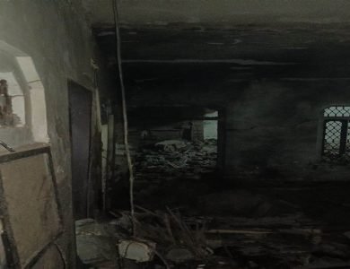 ਸਰਹੱਦੀ ਪਿੰਡ 'ਚ ਵਿਸਫੋਟਕ ਕਾਰਨ ਭਿਆਨਕ ਧਮਾਕਾ, ਘਰ ਦੀਆਂ ਛੱਤਾਂ ਉੱਡੀਆਂ, ਪਤੀ–ਪਤਨੀ ਸਮੇਤ ਗੁਆਂਢਣ ਦੀ ਧੀ ਜ਼ਖਮੀ