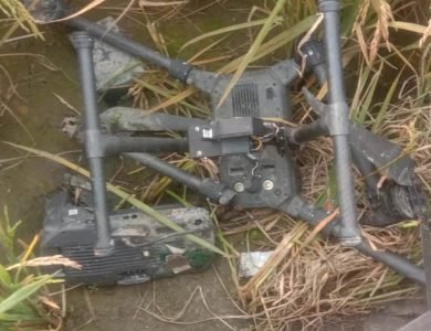 ਸਰਹੱਦੀ ਪਿੰਡ ਹਬੀਬ ਵਾਲਾ ਦੇ ਖੇਤਾਂ ’ਚੋਂ ਟੁੱਟਾ ਹੋਇਆ ਡਰੋਨ ਬਰਾਮਦ