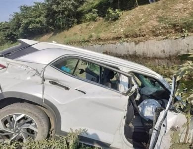 ਬੇਕਾਬੂ ਟਰੱਕ ਨੇ ਤਿੰਨ ਕਾਰਾਂ ਤੇ ਇਕ ਸਕੂਟਰੀ ਨੂੰ ਦਰੜਿਆ