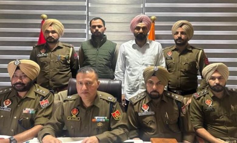 ਬੰਬੀਹਾ ਗਿਰੋਹ ਦਾ ਗੁਰਗਾ ਨਾਕਾਬੰਦੀ ਦੌਰਾਨ ਗ੍ਰਿਫ਼ਤਾਰ, ਅਸਲਾ ਬਰਾਮਦ