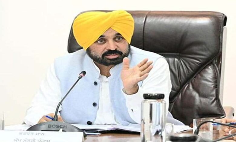 ਚੰਨੀ ਨੂੰ ਗੈਂਗਸਟਰਾਂ ਦੇ ਨਹੀਂ ਬਲਕਿ ਅਕਾਲੀਆਂ ਦੇ ਫੋਨ ਆ ਰਹੇ : ਮਾਨ