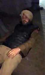 ਜਲੰਧਰ ਬੱਸ ਸਟੈਂਡ 'ਤੇ ਨਸ਼ੇ 'ਚ ਧੁੱਤ ASI ਨੇ ਪਾਇਆ ਖਿਲਾਰਾ