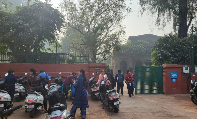 ਅੰਮ੍ਰਿਤਸਰ ਦੇ ਕਈ ਸਕੂਲਾਂ ਨੂੰ ਬੰਬ ਨਾਲ ਉਡਾਉਣ ਦੀ ਧਮਕੀ