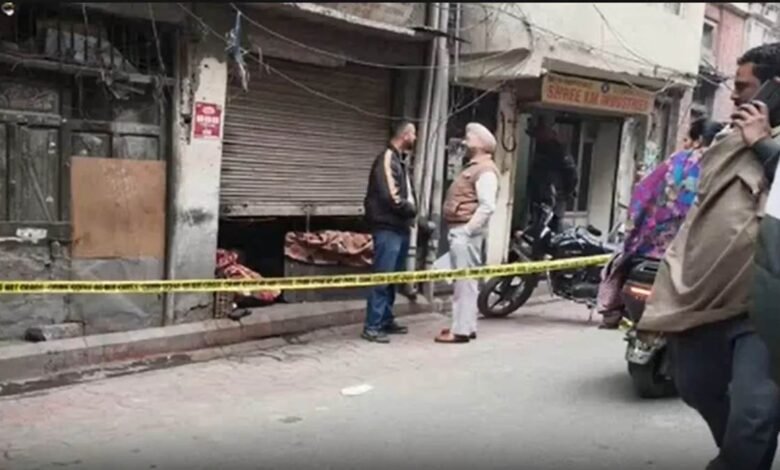 ਅੰਮ੍ਰਿਤਸਰ 'ਚ ਹਾਥੀ ਗੇਟ ਨੇੜੇ ਜੁੱਤਾ ਕਾਰੋਬਾਰੀ ਦੀ ਹੱਤਿਆ