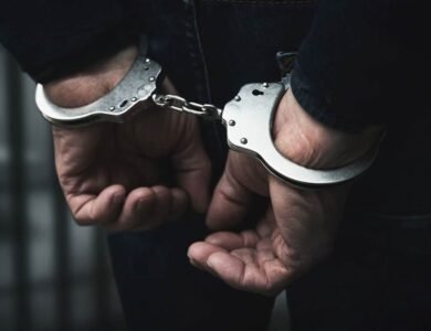 ਪਾਕਿਸਤਾਨੀ ਸਮੱਗਲਰਾਂ ਕੋਲੋਂ ਅਸਲਾ ਤੇ ਹੈਰੋਇਨ ਮੰਗਵਾਉਣ ਵਾਲੇ ਦੋ ਕਾਬੂ