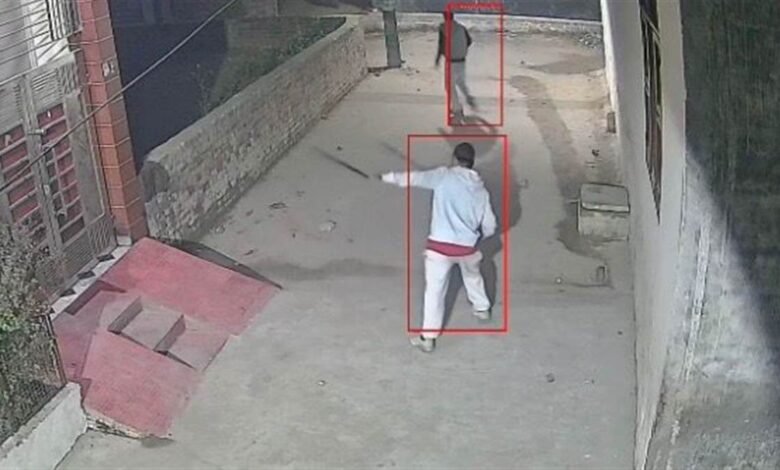 ਗਵਾਹੀ ਦੇਣ ਤੋਂ ਮਨ੍ਹਾ ਕਰਨ 'ਤੇ ਬਦਮਾਸ਼ਾਂ ਨੇ ਘਰ 'ਤੇ ਵਰ੍ਹਾਏ ਇੱਟਾਂ ਤੇ ਪੱਥਰ