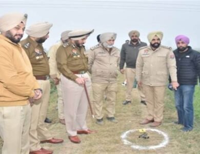 ਗੋਲ਼ੀਆਂ ਮਾਰ ਕੇ ਤਿੰਨ ਨੂੰ ਜ਼ਖ਼ਮੀ ਕਰਨ ਵਾਲਾ ਬਦਮਾਸ਼ ਮੁਕਾਬਲੇ ’ਚ ਜ਼ਖ਼ਮੀ